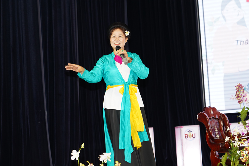 talk show chieu tho (2)