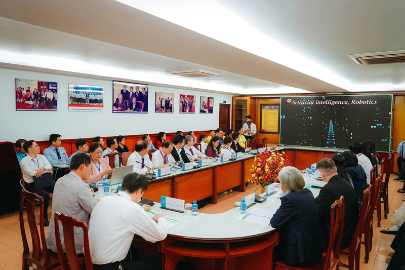 z7383532096662 eac834a5d5f477bbf840efc181b2363c